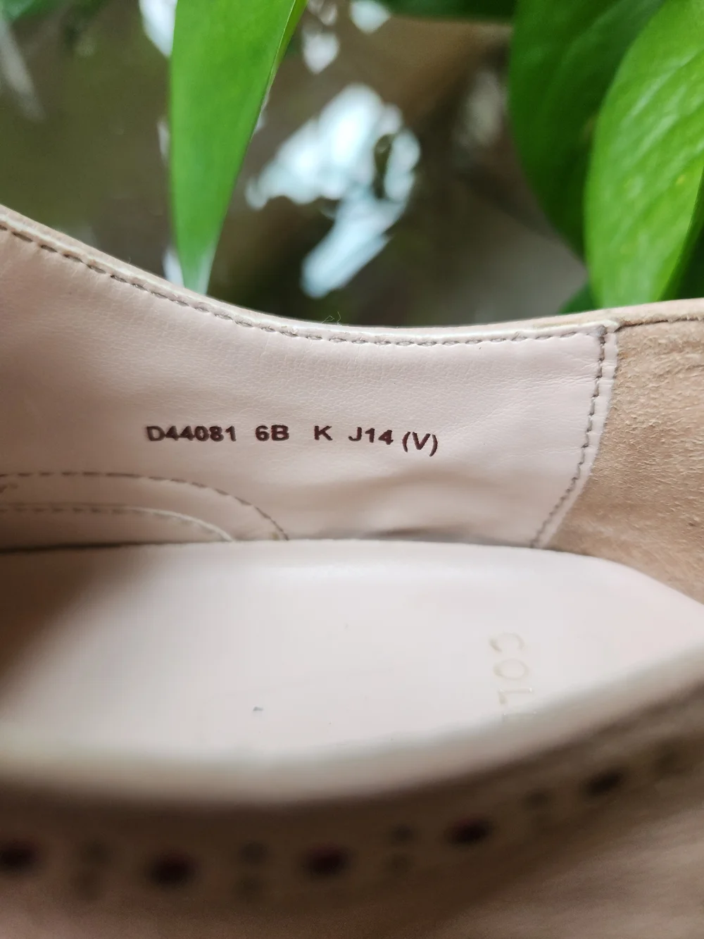 Cole Haan Womens 6 Gramercy Leather Wingtip Oxford Shoes Sandstone Hot Pink Sole - Picture 11 of 11